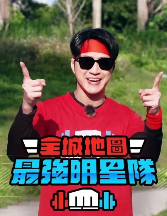 美裔性感美女号称月亮爱神的平面模特GOL诱惑喷血流出美 - 笔盒